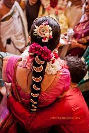 Addiga Indian Gold Jewellery Fashion Jewellery Blog Indian Bride Hairstyle Indian Bridal Hairstyles South Indian Bride Hairstyle