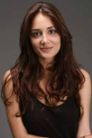 Calvario de actriz de 'Isabel' (TVE) por la mala praxis de un cirujano:  destrozo en la cara, "viva de milagro"