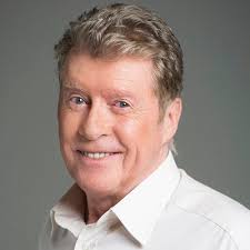 Michael Crawford (@CrawfordMichael)