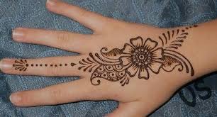 Disini kami senaraikan 12 corak bunga simple dan mudah untuk anda tiru dan lukis semula. Henna Tattoo Designs Easy Corak Inai Simple Novocom Top