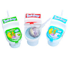 Auf dem kamin eignen sich ausgezeichnet kerzen, adventskalender oder dekoration mit tannenzapfen. Sour Potty Toilette Lolli Mit Brausepulver 19 G Schulstart De