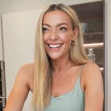 Rebecca Doherty's Instagram, Twitter & Facebook