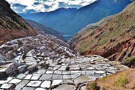 O passeio ao vale sagrado dos incas em cusco é um dos mais clássicos e incríveis, onde você pode explorar pequenas cidades fora da cidade de cusco e só existe bilhete para o vale sagrado dos incas, que se denomina bilhete parcial vale sagrado, com o qual estão incluídas as entradas para o. O Vale Sagrado Dos Incas