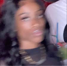 MY KNEEEEEES IS WEAK OMFG 100/10!!!!!!! The fried onion with the bite of  the chicken !!!!!!!!!!!! GYATTTTTT