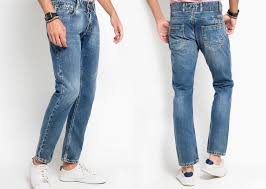 Denim alias bahan jeans, dicintai semua kalangan. News 3 Rahasia Keunikan Jeans The Original Spanish Jeans