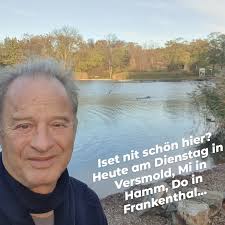 Tom Gerhardt (@tomgerhardtnormaaal) • Instagram photos and videos