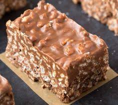 Barres Croquantes Sante Et Sans Cuisson Au Chocolat Et Au Beurre D Arachide Veganes Et Sans Gluten Dessert Facile Et Rapide Recette Dessert Gateaux Et Desserts