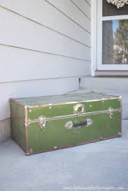 Trunk coffee table also offers ample storage space [from: Old Steamer Trunk To Coffee Table 32 Simply Beautiful By Angela