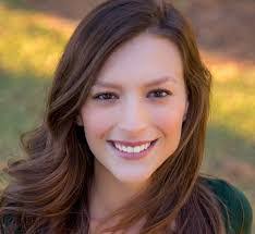 Penelope Deleon's Instagram, Twitter & Facebook