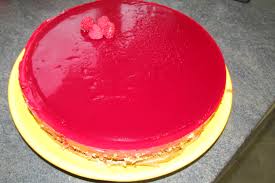 Bavarois Aux Fruits Rouges Recette Bavarois Aux Fruits Rouges Decoration Gateau Facile Decorations De Gateaux