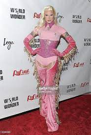 Miss fame asks the young woman next to her, handing her a pink beauty blender makeup sponge. Miss Fame The Original Cowgirl Chicken Queen Rupaulsdragrace
