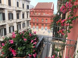 Appartamenti in affitto a bari e provincia: Vendita Casa A Bari In Via Montenegro Umbertina 55 2019 Toscano