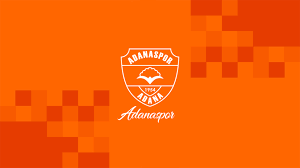 En güzel günlerde de vardık. Adanaspor Yeni Menajerini Acikladi