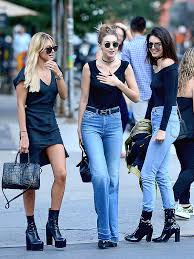 Hailey also responded to comments recently made by stephanie seymour that was never said about me, but i think for kendall and gigi, the truth of the matter is it's a new day and age, hailey said. Hailey Baldwin Admits She S Not A Supermodel And She S Okay With It People Com