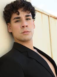 Quedan solo 2 funciones de esta locura hermosa. Visio Nocturna 🌙🔥. Es  terror, es comedia, es drama, es un delirio que amamos hacer Tres  temporadas ya con este grupo, lleno de gente