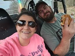 Lisa Pilla's Instagram, Twitter & Facebook