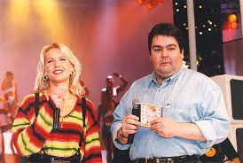 Fausto corrêa da silva, o faustão, nasceu em porto ferreira, no dia 2 de maio de 1950. Xuxa Lamenta E Diz Que Nao Tem Mais Nenhum Contato Com Fausto Silva Tv Foco