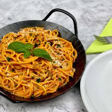 Lernen sie, wie sie die google websuche optimal für sich nutzen. Spaghetti In Einer Ajvar Parmesan Schmandsauce Zu Faul Zum Kochen