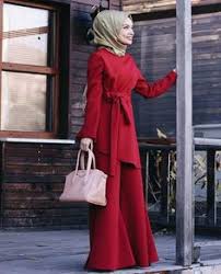 Untuk warna baju bisa menentukan sendiri, misalnya saja warna peach, merah muda, biru, hitam ataupun gold. 46 Palazzo Pants Ideas Baju Wanita Seluar Panjang Baju Sukan