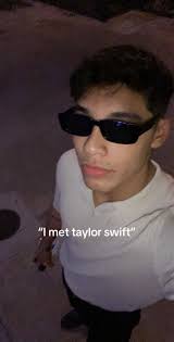 Dustin Poirier Haircut