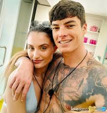 Love Island S Adam Farrugia Sparks Romance Rumours With The Bachelor S Elly Who Magazine