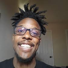 Yasmeen Bey's Instagram, Twitter & Facebook