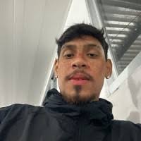 20+ "Derik Pereira" profiles