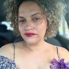 PANDAS mom 👋🏽 이건 나의 정체성이 아니라 현실이다. 우리는 아이들의 건강을 위해 서로를 찾고, 연결하고, 협력하는  방법으로 이것을 합니다. 이것은 고립될 수 있지만, 더 중요한 것은 우리가 정보를 수집하고 지원과 의료 시스템을