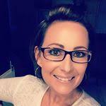 Holly Sayers's Instagram, Twitter & Facebook