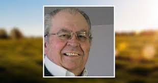 Renee Rasmussen's Instagram, Twitter & Facebook