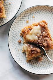 A part of hearst digital media the pioneer woman participates in various affiliate marketing programs, which means we may get paid commissions on editorially chosen. Cinnamon Sugar Apple Cake Recipe Pinch Of Yum
