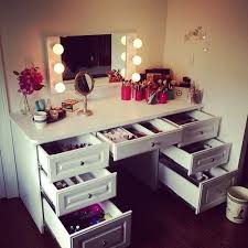 Check spelling or type a new query. Diy Dressing Table Minimalist And Awesome Vanity Design Diy Vanity Mirror Vanity Room