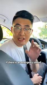 What would you do in an emergency brake #dongcheshijie via:dongcheshijie