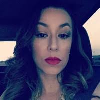 Kari Mcfadden's Instagram, Twitter & Facebook