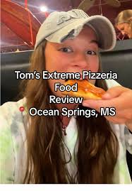 Exploring Tom's Extreme Pizzeria in Ocean Springs, MS