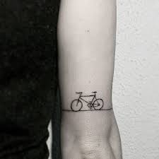 Simple Bike Tattoo Fahrrad Tattoo Tattoo Ideen Klein Hand Tattoo