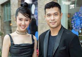 Thúy ngân từng tiết lộ, cô thường xuyên bị gia đình giục kết hôn. TrÆ°á»ng Giang Báº­t Mi TrÆ°Æ¡ng Tháº¿ Vinh Ä'Æ°a Thuy Ngan Ra Máº¯t Gia Ä'inh Giáº£i Tri Thanh Nien