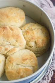 These Old Fashioned Lard Biscuits Are Incredibly Easy To Make With Only 6 Ingredients And A Few Simple Steps The Results Lard Recipe Recipes Homemade Biscuits