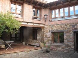 Pisos y casas de bancos en palencia en venta. Casa En Venta En San Cebrian De Muda De 3 Habitaciones 2 Banos Y 220 M2 Por 150 000 Referencia 4104a