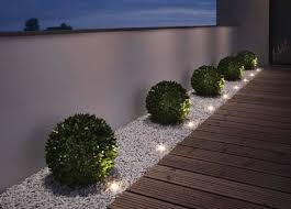 Osram Expands Line Of Noxlite Outdoor Led Luminaires Decoration Jardin Exterieur Lumieres Jardin Amenagement Jardin