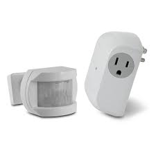 Utilitech White Motion Sensor Dusk To Dawn Light Control 0 Motion Sensor Lights Outdoor Security Cameras For Home Motion Sensor Lights