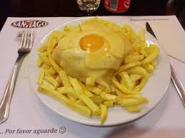 Vous êtes allé à cafe santiago ? Francesinha Santiago Foto De Cafe Santiago F Porto Tripadvisor
