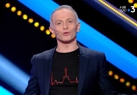 Pour les articles homonymes, voir étienne. Rue Du Tee Shirt Samuel Etienne Et T Shirts