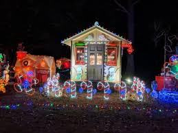 Since childhood, candy cane lane has been phoebe's favorite christmas tradition. Christmas Lights Richardson Candycane Mississippi Arts Commission