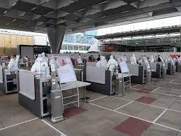 Trotz großen andrangs bei den wiener teststraßen läuft alles sehr geordnet ab. Corona Schnelltest Beim Austria Center Vienna Erstmals Im Einsatz Vienna Online