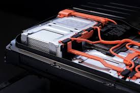 electric vehicle battery shrinks and so does the total cost