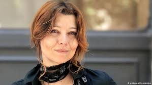 Similar to the else, the elif statement is optional. Author Elif Shafak What Happens In Turkey Has Repercussions Beyond Books Dw 21 10 2016