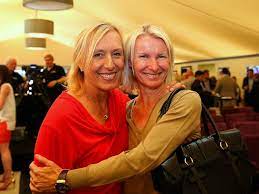 Novotna won the wimbledon singles title in 1998 after losing in the final in both 1993 and 1997. Jana Novotna Dead Former Wimbledon Winner Dies Aged 49 From Cancer The Independent The Independent