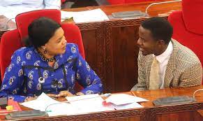 Bashungwa aliyasema hayo jana bungeni jijini dodoma wakati akisoma makadirio ya mapato na matumizi ya fedha ya bajeti ya mwaka wa fedha 2021/22 kiasi cha sh. Haki Ngowi Auf Twitter Waziri Mkuu Kassim Majaliwa Akisalimiana Na Waziri Wa Fedha Na Mipango Dkt Phillip Mpango Bungeni Jijini Dodoma Februari 7 2019 Https T Co Baq2ahfadg