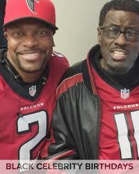 Darlene Dunmore's Instagram, Twitter & Facebook